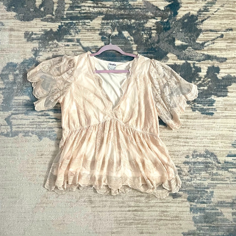 Arula lace top